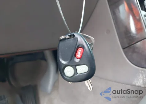 2005 GMC Yukon Xl 1500 Denali из США, поврежденный, VIN 1GKFK66U15J131767